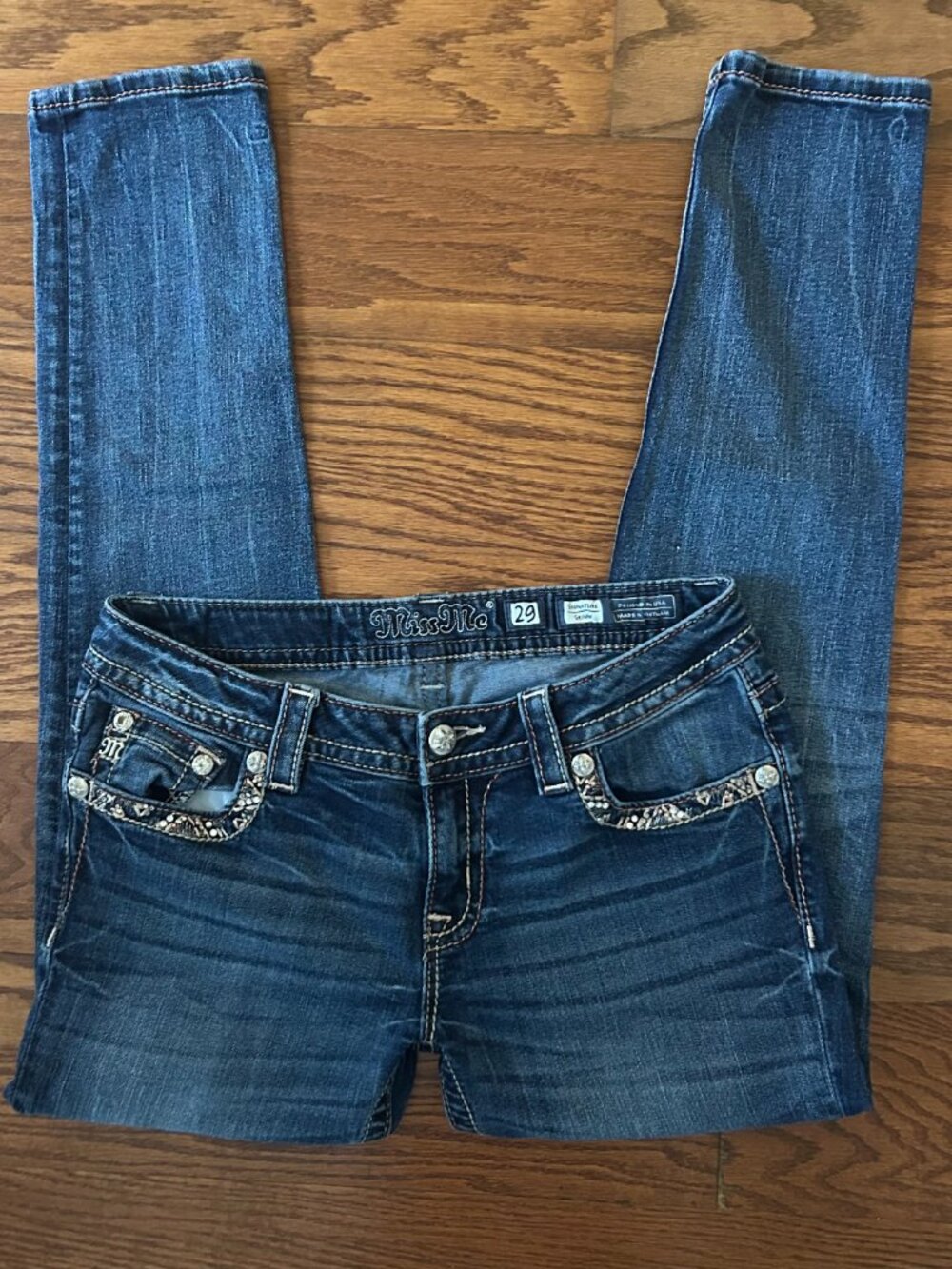 Miss Me Signature Skinny Beaded Sequin Embroidered Jeans Size 29 Y2K - Picture 14 of 16